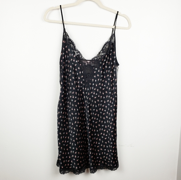 Victoria's Secret Other - Victoria's Secret Floral Print Silk Slip with Lace